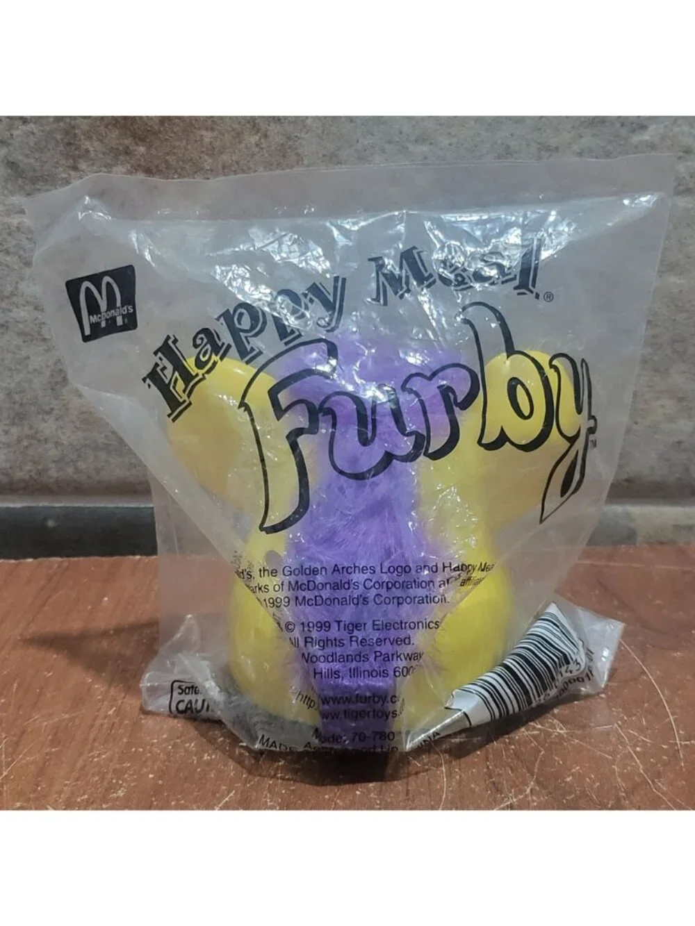 McDonalds Happy Meal Yellow Purple Furby Toy 1998 Sealed Plastic Packaging